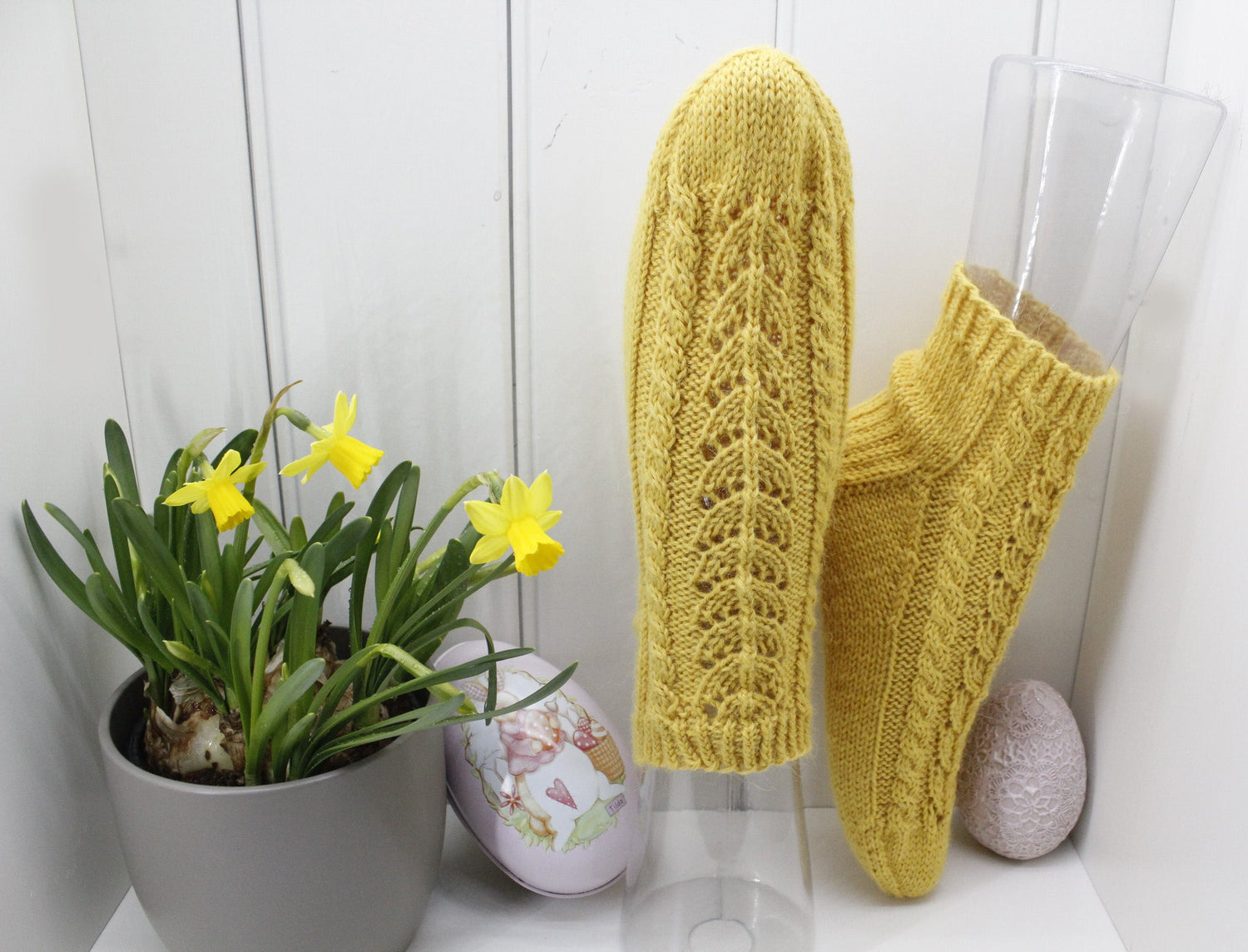 Påskekolleksjon – Strikkeoppskrifter for lune vårdager