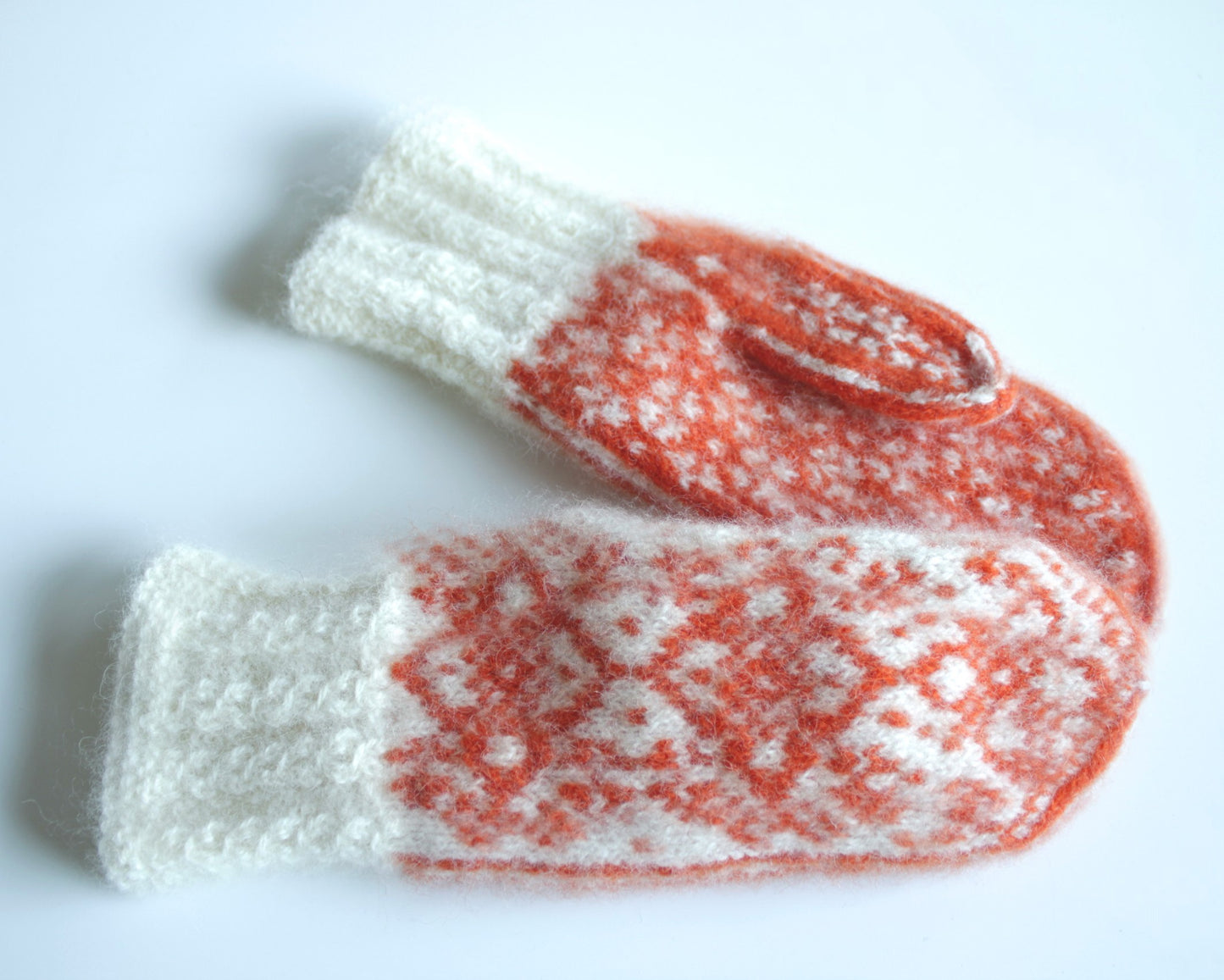 Cloudberry flowers votter