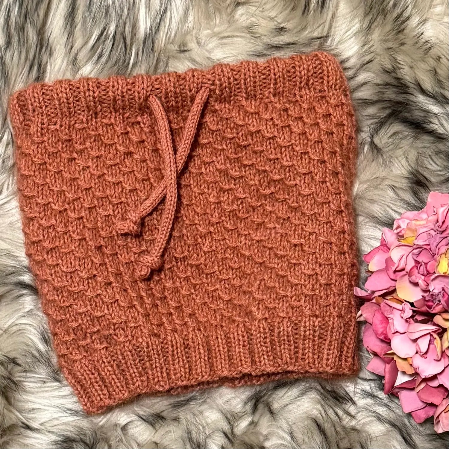 Alexa buff sett ovenfra for å vise strukturmønstret
