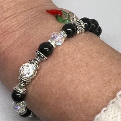 Chilli Armbånd - Sort, hvit eller rød