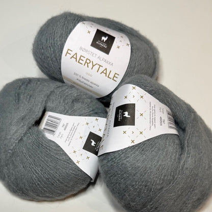 Das Faerytale - Støvet dueblå 150g
