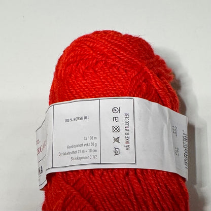 Rauma 3-tråds strikkegarn - Rød 50g