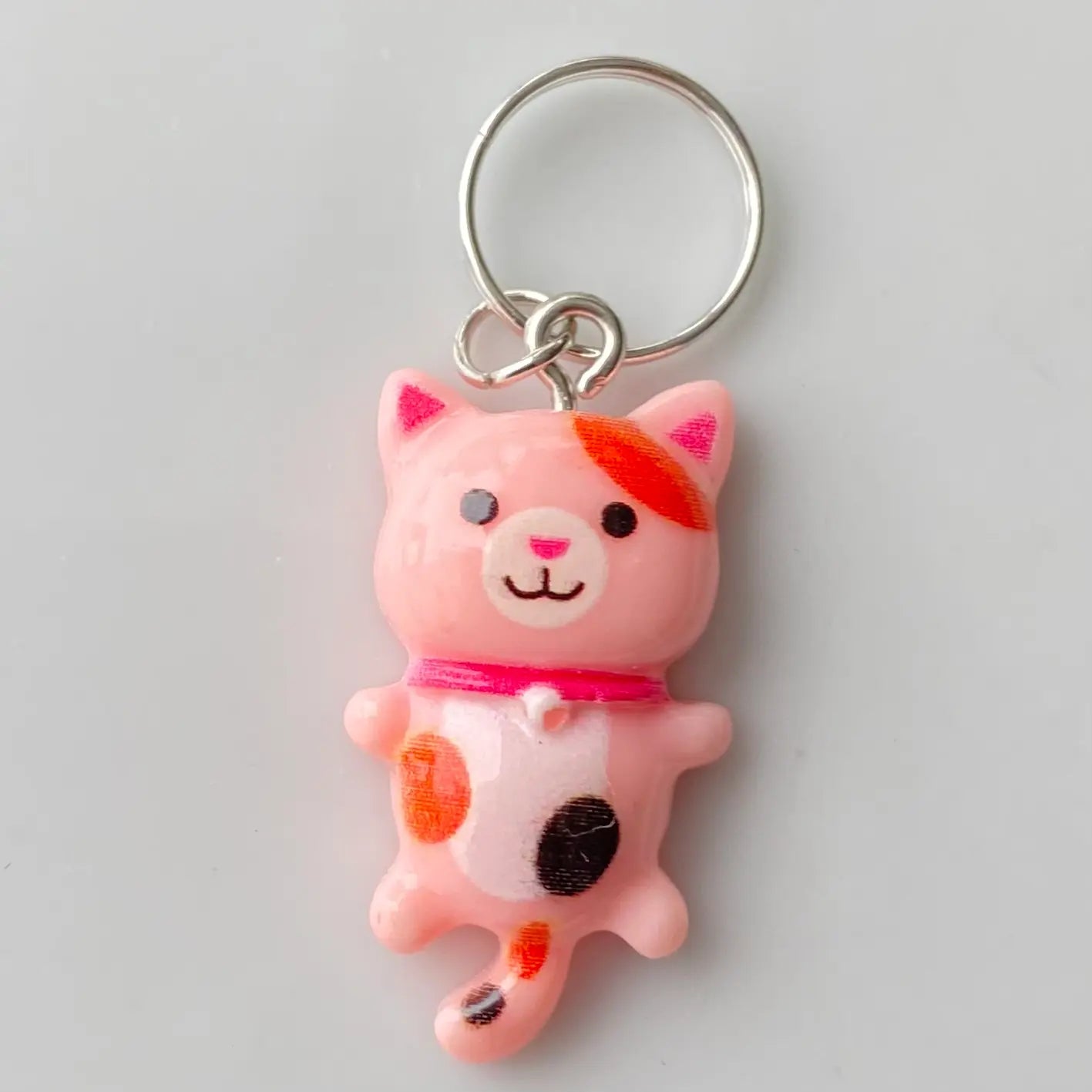 Maskemarkør rosa kawaii med sølvfarget ring