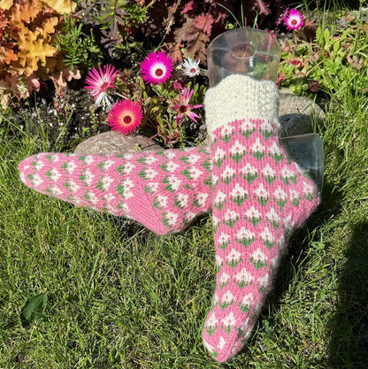 Shiroi hana blomstersokker  i blomstermønster