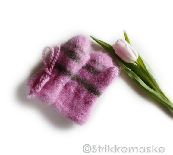 rosa oktober tova barnevotter med striper i brunt